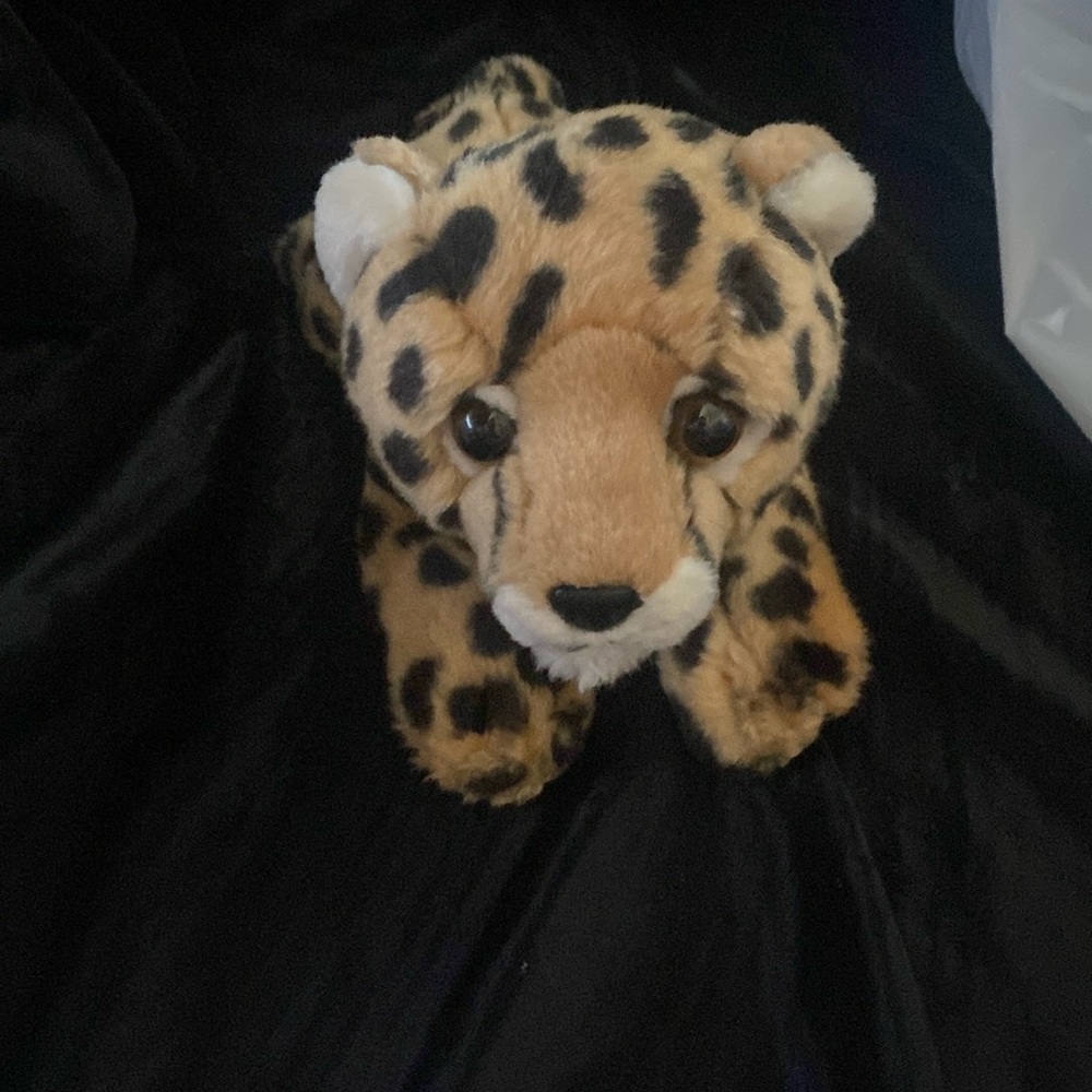 Small cheeta stuffed animal
